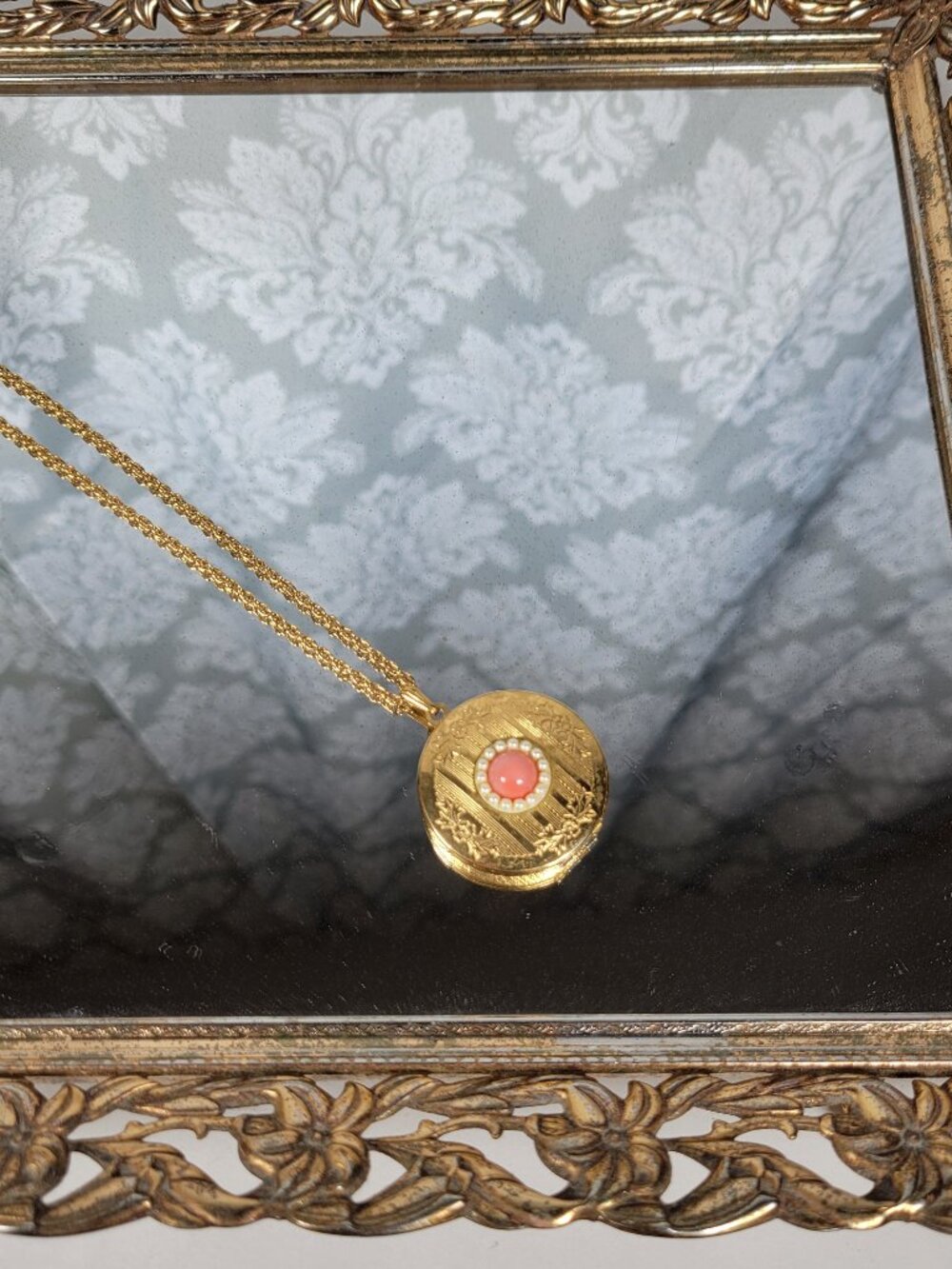 Vintage Gold Tone Locket Necklace with Faux Coral and Faux Pearls